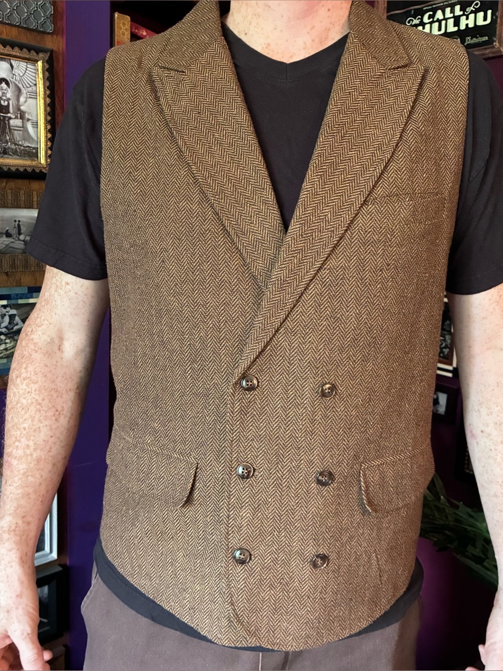 Men’s tweed vest